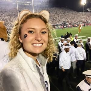 Meet your Posher, Emily